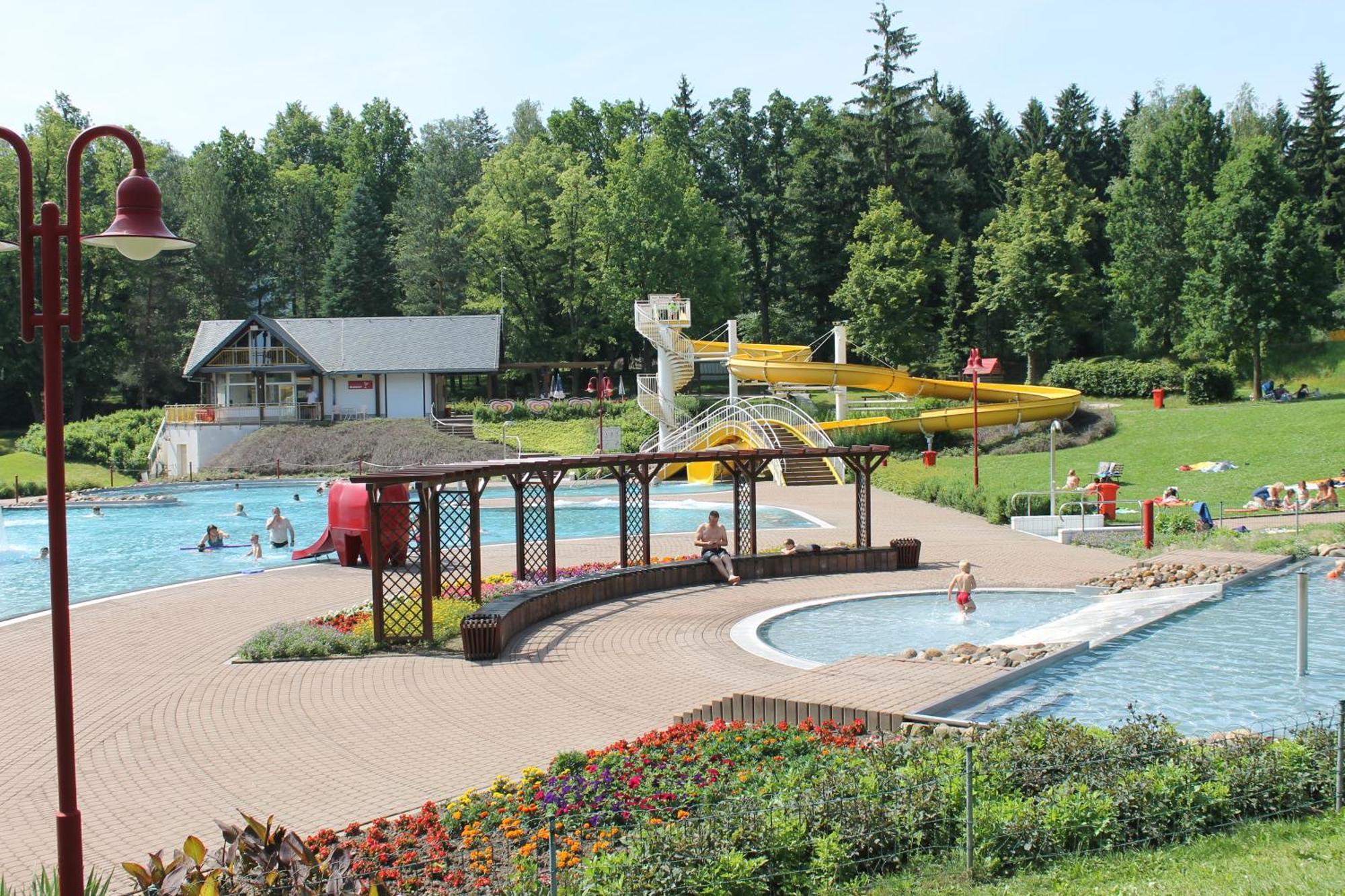 Hotel Bb Bahnhof Bertsdorf Olbersdorf Екстер'єр фото