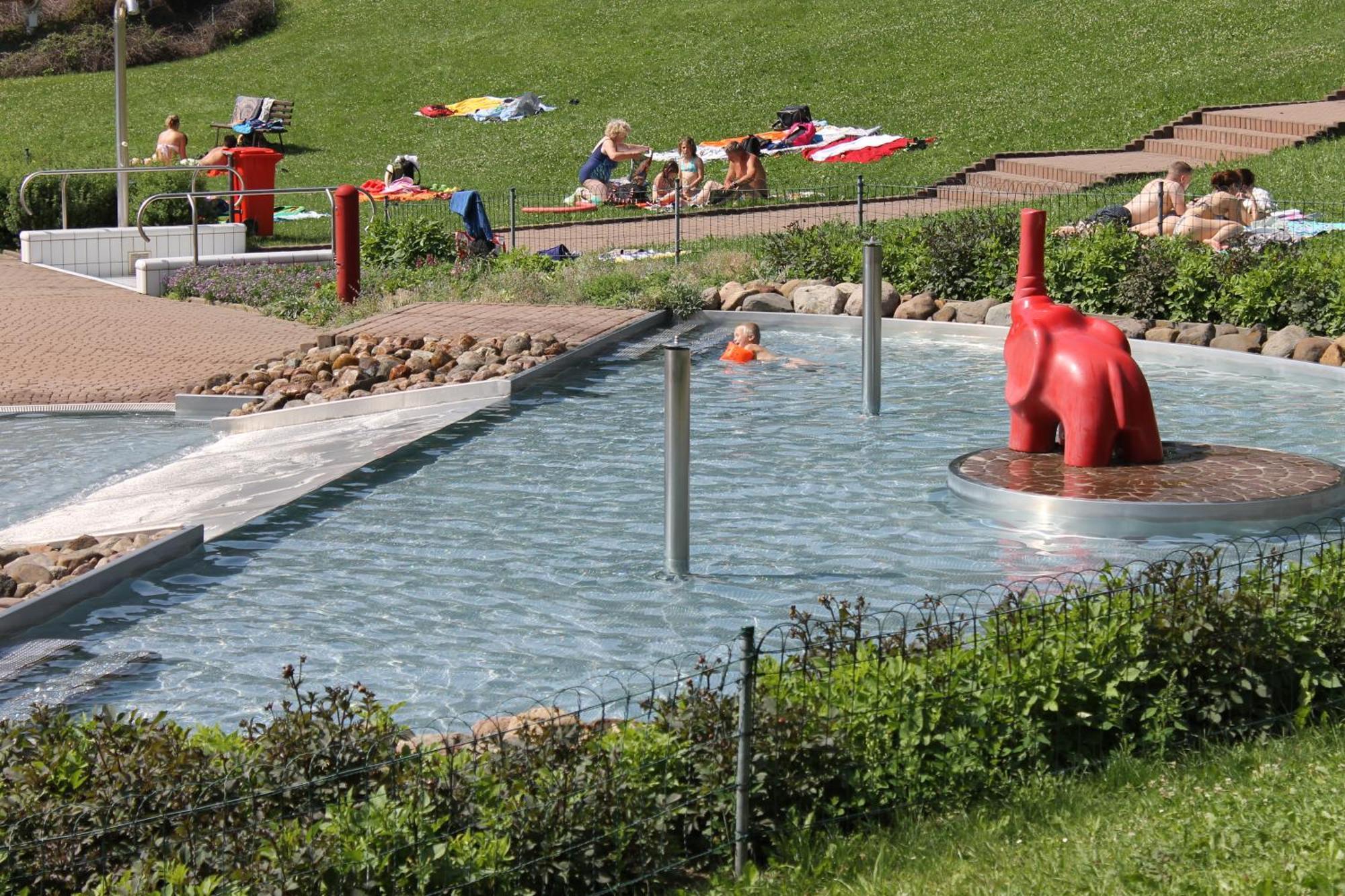 Hotel Bb Bahnhof Bertsdorf Olbersdorf Екстер'єр фото
